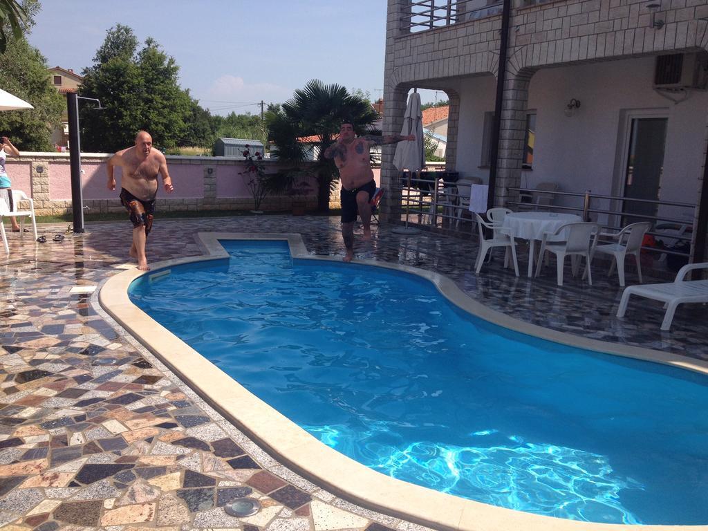 Villa Baldi Tar-Vabriga エクステリア 写真