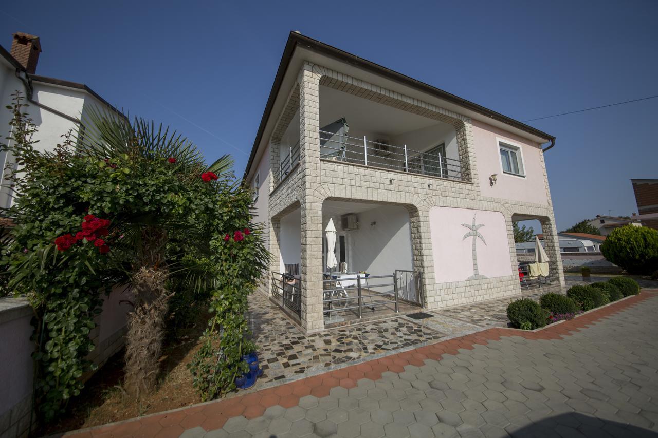 Villa Baldi Tar-Vabriga エクステリア 写真